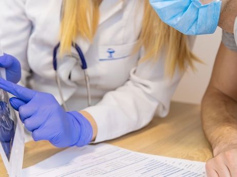 Najważniejsze badania kliniczne w chorobach zapalnych 2026: Przełomowe terapie i innowacje